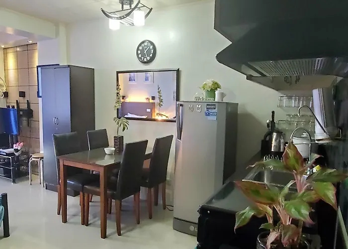 Jen's Manila